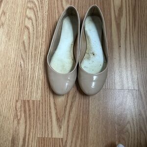Women's Nude Patent Ballet Flats